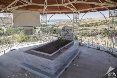 Ahmet Turan Gazi Türbesi